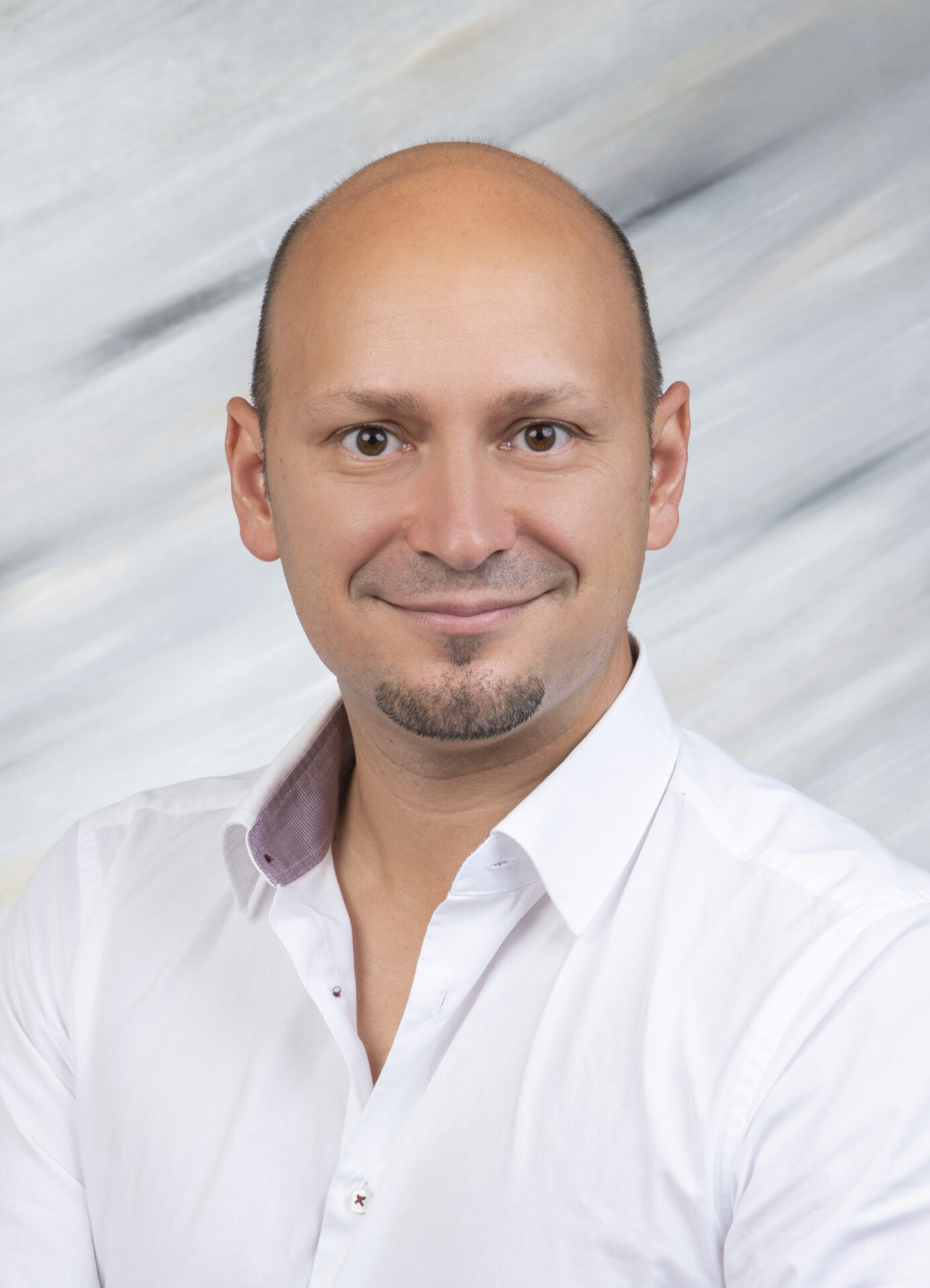 Prim. Dr. Joachim Klikovics, Ärztlicher Leiter